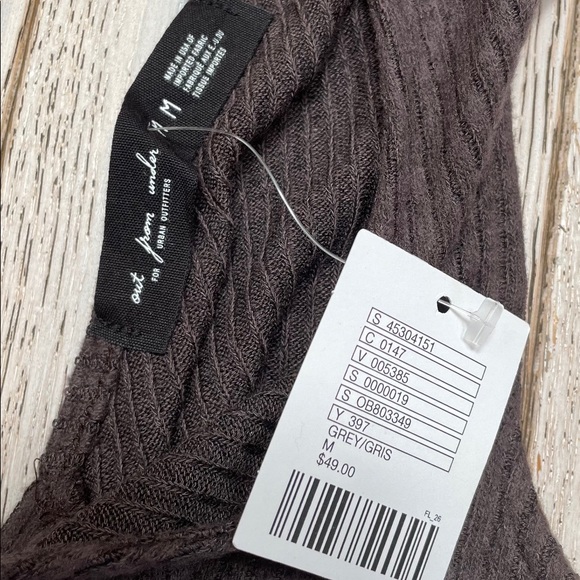 - OUT FROM UNDER COZY RIBBED GREY JUMPSUIT SZ:M NWT - Picture 5 of 9